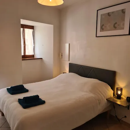 Al'escapade Apartment *
